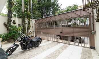 Imagem 3: Sobrado para venda em Alto da Lapa com 3 quartos, sendo 1 suíte , 330m²