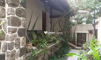 Imagem: Casa com 6 quartos à venda, 344 m² por