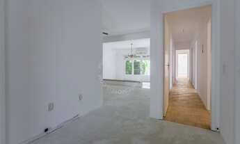 Imagem 3: PORTO ALEGRE - Casa Padrão - Três Figueiras