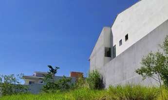 Imagem: Lote para venda tem 600 metros quadrados