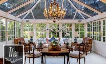 Imagem 5: Casa para venda tem 730 metros quadrados com 4 quartos em Jardim América - São Paulo - SP