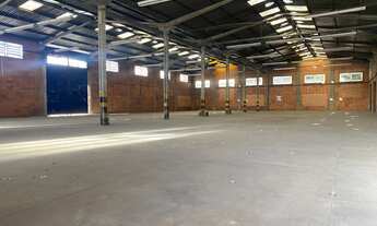 Imagem 6: ALUGUEL com 1290 m2. 4 salas, 2 banheiros, copa, refeitório. Ideal pra GALPÃO,ARMAZÉM, SUP