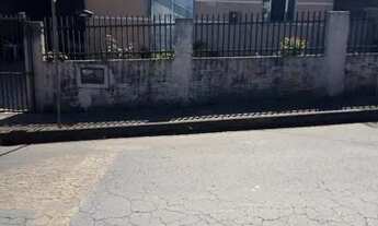 Imagem: Vendo casa 25 de julho