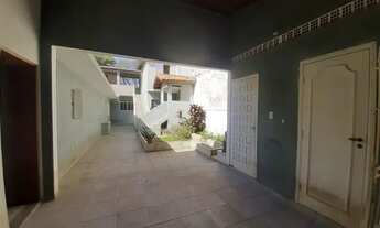 Imagem 2: Casa térrea com 230m², 2 dormitórios, 3 wc, 3 vgs, 2 cozinhas, quintal, jardim - Jd da Saú