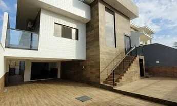 Imagem: CASA A VENDA COM PISCINA E SAUNA DENTRO