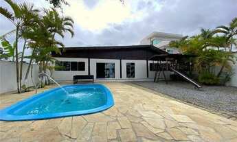 Imagem 2: Oportunidade! Casa com 3 dormitórios