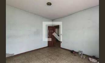 Imagem 6: Casa para Aluguel - Cabral, 3 Quartos, 200 m2