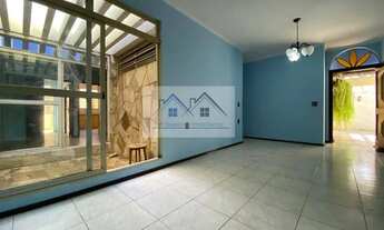 Imagem 6: Casa para Venda em Jundiaí, Parque São Luiz, 3 dormitórios, 1 suíte, 1 banheiro, 7 vagas