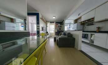 Imagem 2: Apartamento para Aluguel - Portão , 2 Quartos, 50 m2