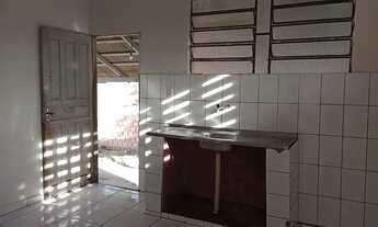 Imagem: Aluga se uma casa no bairro 13 de setembro