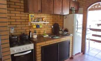 Imagem: Praia grande temporada