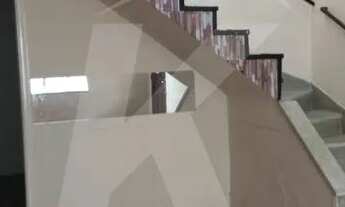 Imagem 4: Sobrado com 2 quartos, sala, cozinha, banheiro e área de serviço