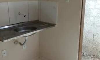 Imagem 7: Alugo Kitnet em Nova Parnamirim com 2 cômodos R$300,00 reais não paga água c/ garagem