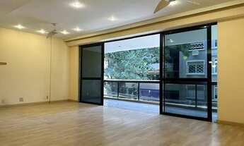 Imagem 3: Rainha Guilhermina Quadra Da Praia!!!