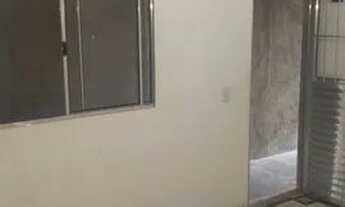 Imagem 5: Aluga se casa com 03 cômodos e banheiro