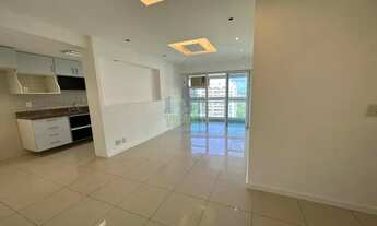 Imagem 2: Apartamento para Venda em Rio de Janeiro, Jacarepaguá, 2 dormitórios, 1 suíte, 2 banheiros