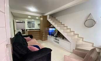 Imagem: Casa com 2 Dormitorio(s) localizado(a) no