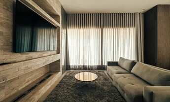 Imagem 3: Casa para aluguel e venda tem 227 metros quadrados com 4 quartos