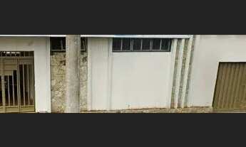 Imagem: Vende - se casa centro Araguari