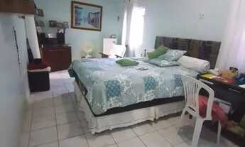 Imagem 5: Vende-se casa com piscina, churrasqueira,2 suítes, 3 quartos, garagem E área gourmet