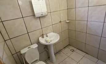 Imagem 2: Casa a venda - em frente a pista do capinal