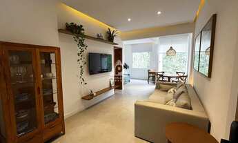 Imagem 5: Excelente Apartamento Reformado com 2 Quartos e Dependência Completa em Ipanema Próximo a