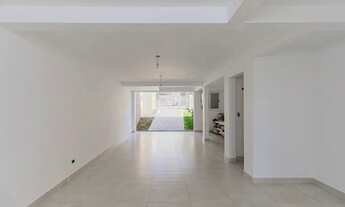 Imagem 4: Sobrado com 5 quartos à venda no Abranches em Curitiba