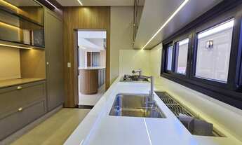 Imagem 6: Lindo sobrado estilo neoclássico no condomínio Alphaville III