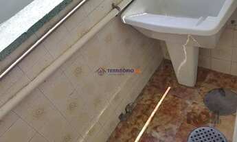 Imagem 5: Apartamento 1Dormitório desocupado na Venâncio Aires piso parquêt ensolarado área de servi