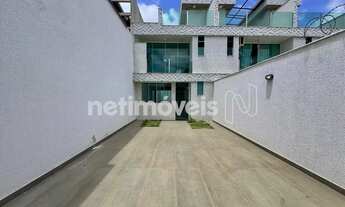 Imagem: Casa 3 quartos com suíte e varanda à venda