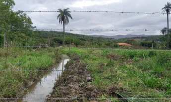 Imagem 6: Chácara com água