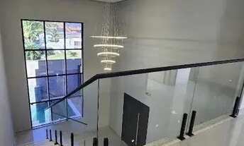 Imagem 6: Sobrado para venda possui 230 metros quadrados com 4 quartos em Jardim Planalto - Goiânia