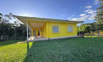 Imagem: Sítio com casa em Taquara - lareira e galpão