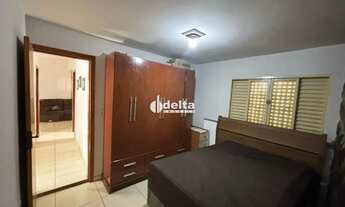 Imagem 5: Casa residencial disponível para venda no bairro Granada em Uberlândia-MG