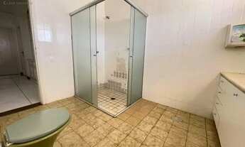 Imagem 13: Casa à venda e para alugar em Londrina, Centro, com 4 quartos, com 400 m²