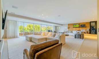 Imagem 4: Imóvel na Ana Maltz Knijnik com 3 dormitórios e 478.54m²