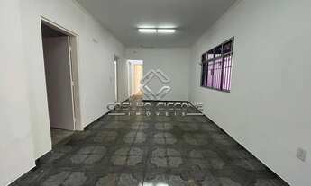 Imagem 4: Casa Comercial com 3 salas, 1 banheiro social, 2 vagas de garagem para Locação, 120m² por