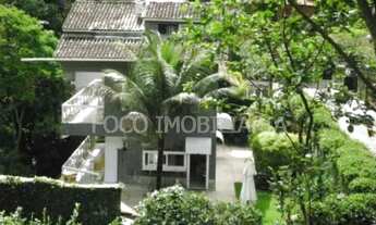 Imagem 5: Casa para venda possui 290 metros quadrados com 6 quartos em Lagoa - Rio de Janeiro - RJ 7