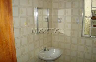 Imagem 6: Casa térrea com 100 m², próxima a estação Tiradentes, com 1 dormitório, sala, cozinha e se