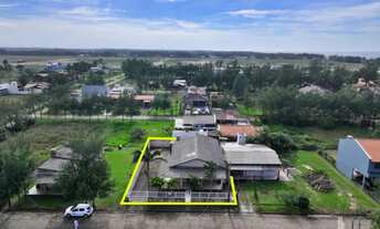 Imagem 2: Casa mobiliada no bairro Village Dunas - 350 metros do mar