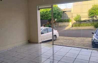 Imagem: SALA COMERCIAL COMERCIAL COM EXCELENTE LOCALIZAÇÃO
