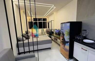 Imagem: CENTRO APARTAMENTO REFORMADO MOBILIADO OPORTUNIDADE!!