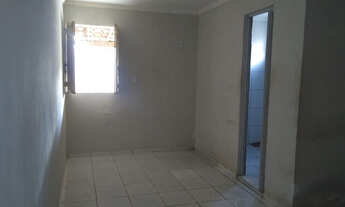 Imagem 4: Alugo casa no bairro mandacaru do lado da rua 12