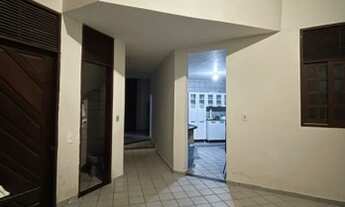 Imagem 7: Casa para venda com 220 metros quadrados com 4 quartos em Tirol - Natal - RN