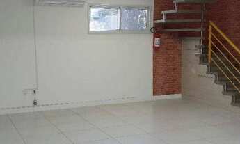 Imagem 1: Loja Comercial Térrea, super bem localizada em um centro médico em Jurerê