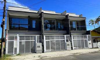 Imagem: Casa com 1 suíte 2 dormitórios no bairro