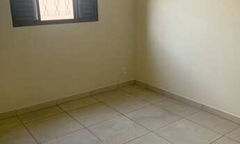 Imagem 2: ALUGO LINDA CASA NO BAIRRO MANGABEIRAS 4