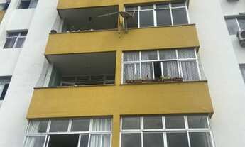 Imagem: Apt com 3 quartos em Madalena - Recife