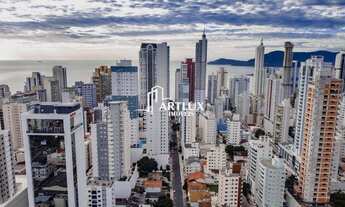 Imagem 4: Apartamento para Venda em Balneário Camboriú, Centro, 4 dormitórios, 4 suítes, 5 banheiros