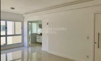 Imagem 2: PORTO ALEGRE - Apartamento Padrão - Tristeza